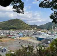 「有田陶瓷文化館」免費參觀，享受咖啡與美景。推薦來訪
