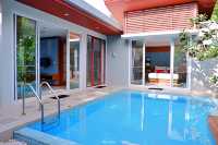 Apsara Beachfront Resort & Villa