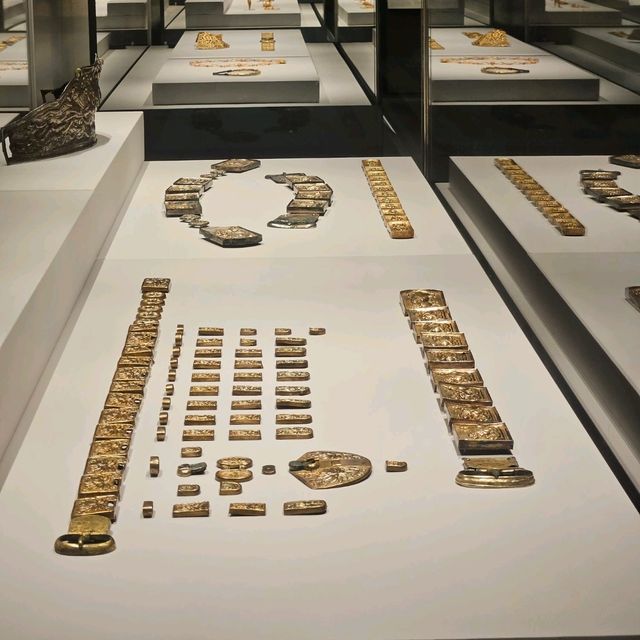 《金彰華彩》精美古代中國金器展