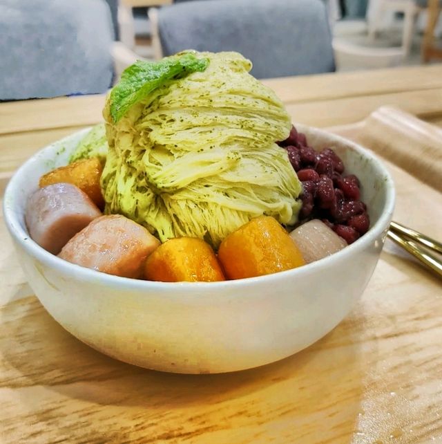 Beans.Factory, nice dessert house in Muar.