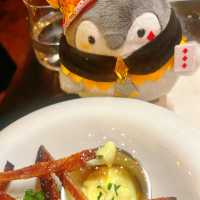 House 000 Bistro