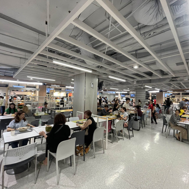 曼谷Platinum Fashion Mall Food Court