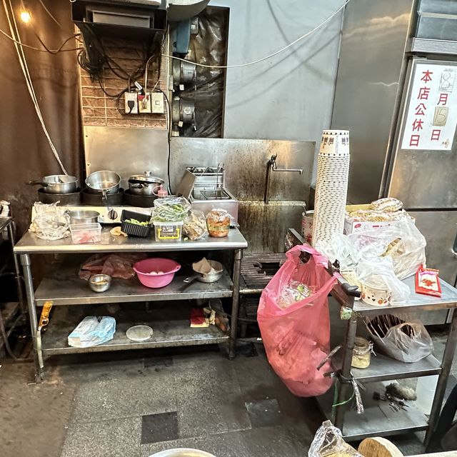 香溢黑輪（85大樓附近）