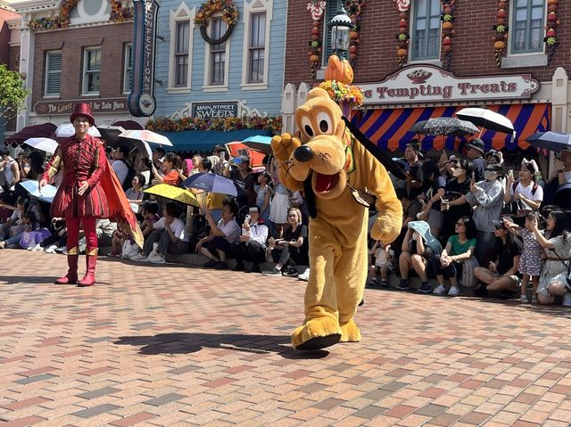 Disney Halloween Time 玩轉大街派對