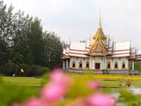 วิหารหลวงพ่อโต วัดโนนกุ่ม