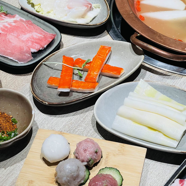 🍲方叔叔重慶老火鍋 🍲方叔叔重慶老火鍋