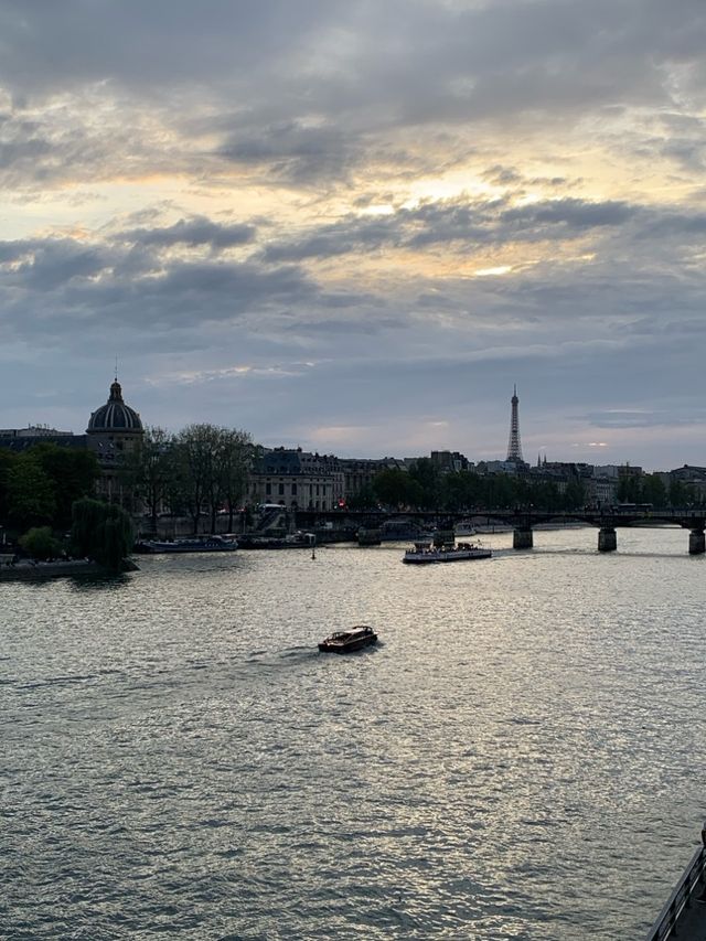 Budget Travel in Paris 🇫🇷