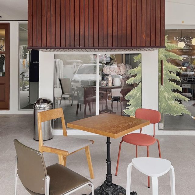 Roast N Toast Cafe：美味咖啡和蛋糕，絕對讓你愛上這裡