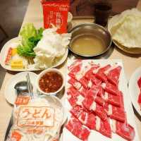 錢都🍲食材應有盡有，平價美味連鎖火鍋不趕時間