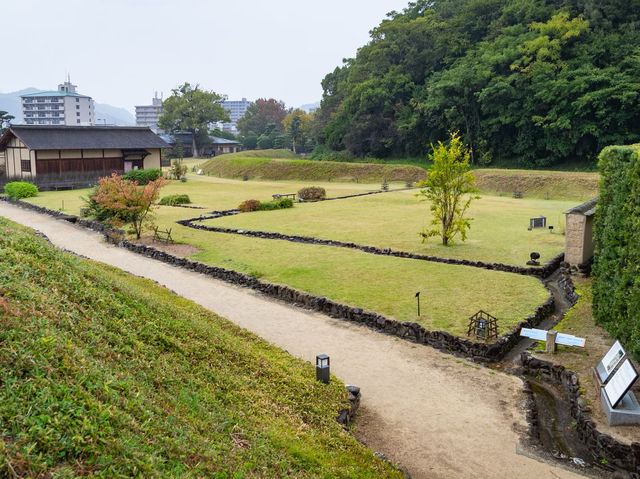 Yuzuki Castle Ruins