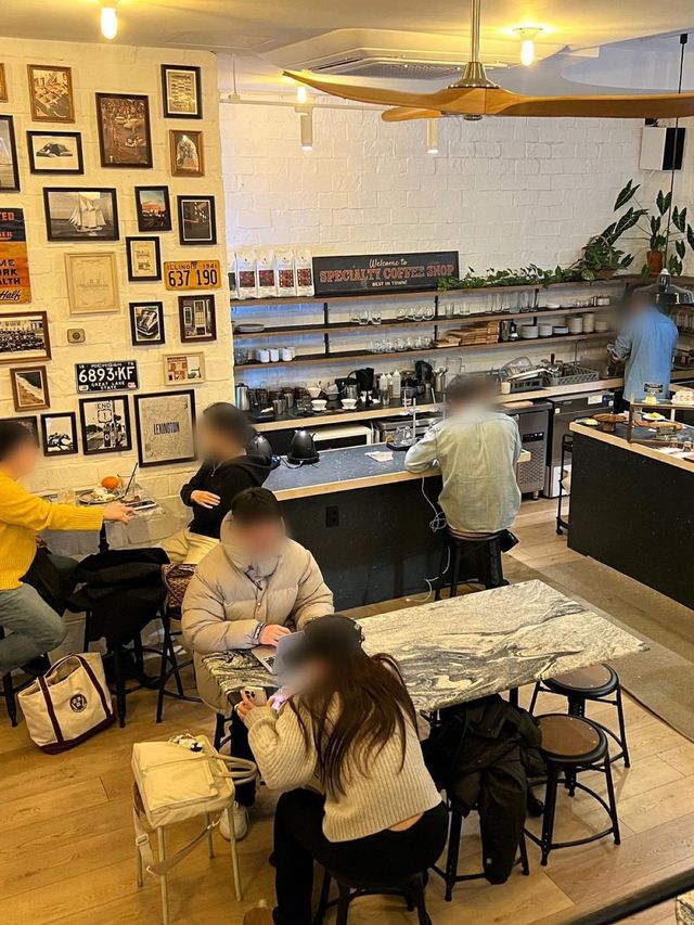 韓国/ソウル【新沙】HITCOFFEE ROASTERS
