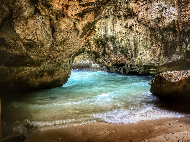 Suluban Beach