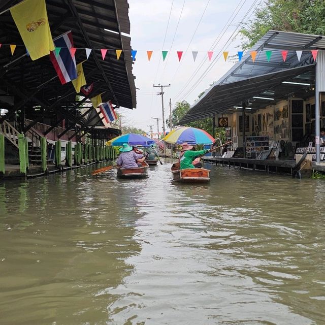 【タイ🇹🇭/行かなきゃ損！大人気水上マーケット】