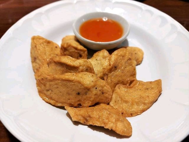 อาหารเหนือที่อร่อยจนต้องสั่งมาให้เต็มโต๊ะ