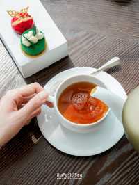 Afternoon Tea บนชั้น30 ของโรงแรมสุดหรูใจกลางเมือง