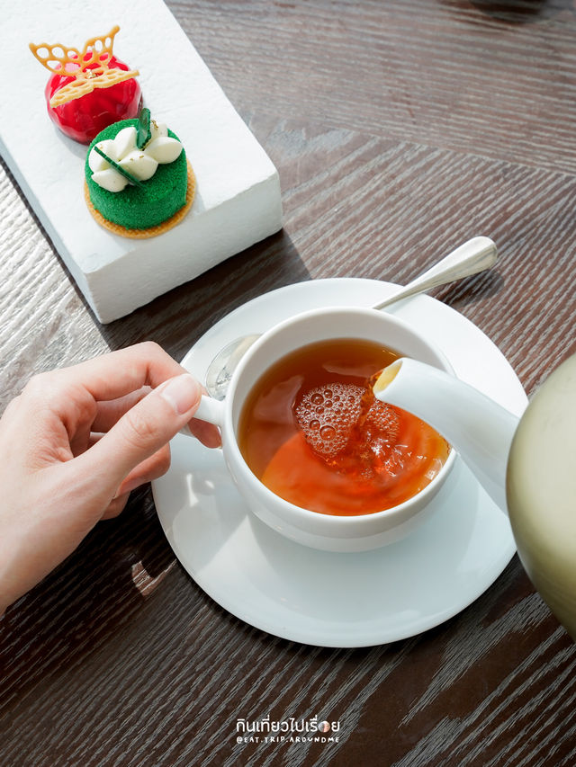 Afternoon Tea บนชั้น30 ของโรงแรมสุดหรูใจกลางเมือง