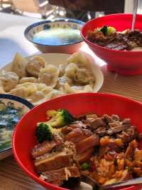 부들부들 입에서 녹는 족발덮밥 맛집, 치엔창쓰추(浅尝私厨)