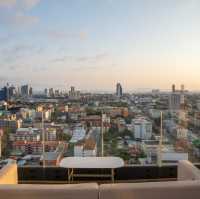 Bar & cafe ลอยฟ้าบรรยากาศสุดชิล วิวสุดปัง