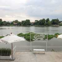 THE SUMMER HOUSE | คาเฟ่ริมน้ำ สไตล์ฟิวชั่น