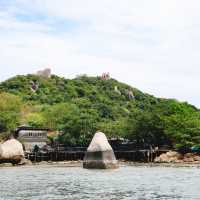 หินตาโต๊ะ เกาะเต่า