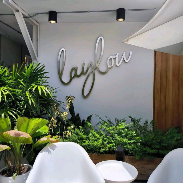 คาเฟ่ย่านประชาชื่น Lay Low Cafe 