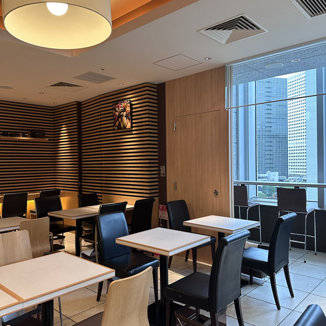 【大阪観光/グルメ】百名店に輝くカカオショップ