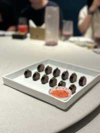 【南京】絨春·金陵茶宴：品嘗精致優雅的金陵菜，蘇菜四大代表菜系之一