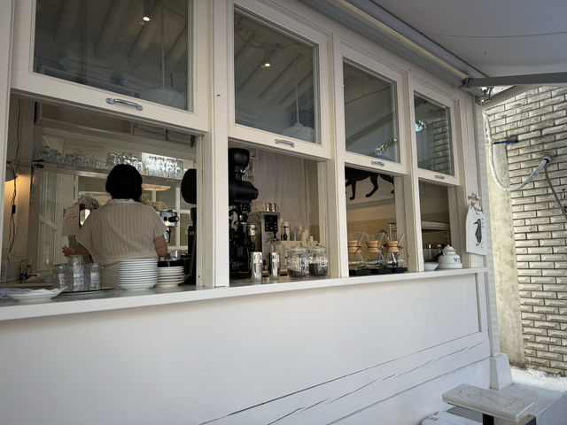 有名店が手掛ける安国カフェ☕️