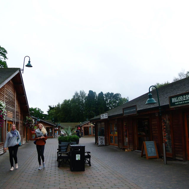 Trentham shopping village 