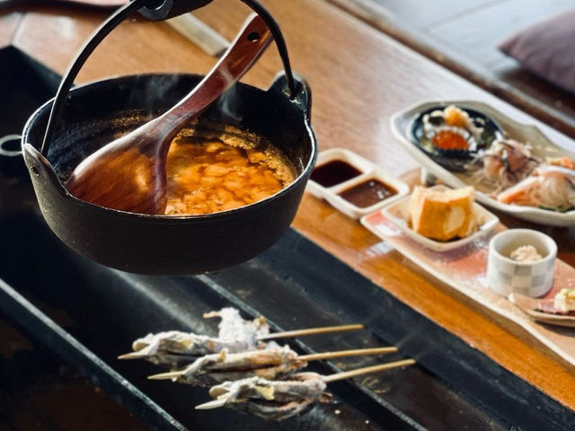 岡山県山奥にある囲炉裏焼き屋さん
