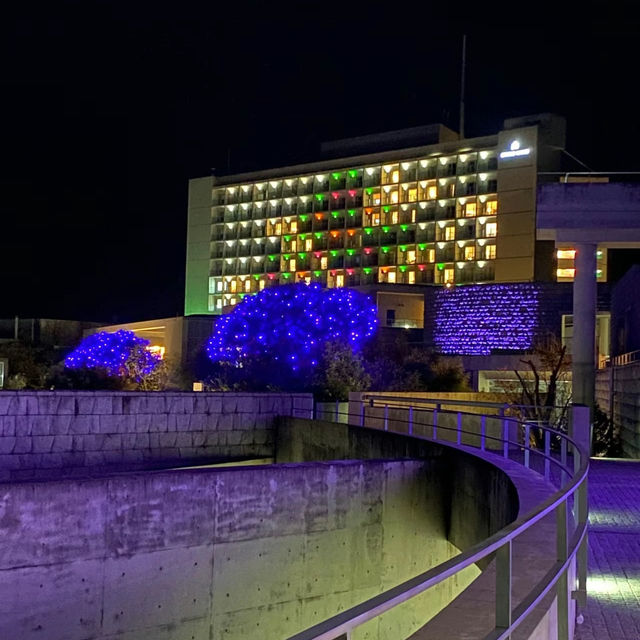 【淡路夢舞台】星空と夜景が繋がる✨建築が美しいイルミネーション✨