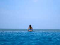 รีวิว The Rock Hua Hin 🌊 (สระว่ายน้ำสวย)