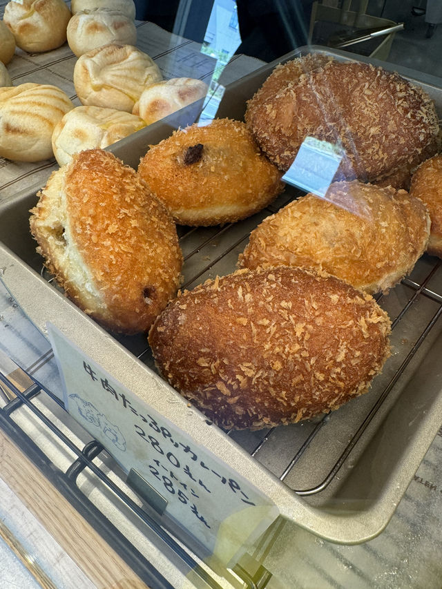 【北九州グルメ】朝7時から開いてる門司港レトロのパン屋さん🍞