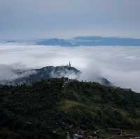 ที่พักสวยบนภูทับเบิก เห็นวิวทะเลหมอกแบบจึ้งงง⛰️