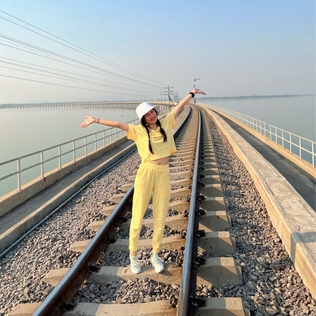 ทางรถไฟลอยน้ำเขื่อนป่าสัก