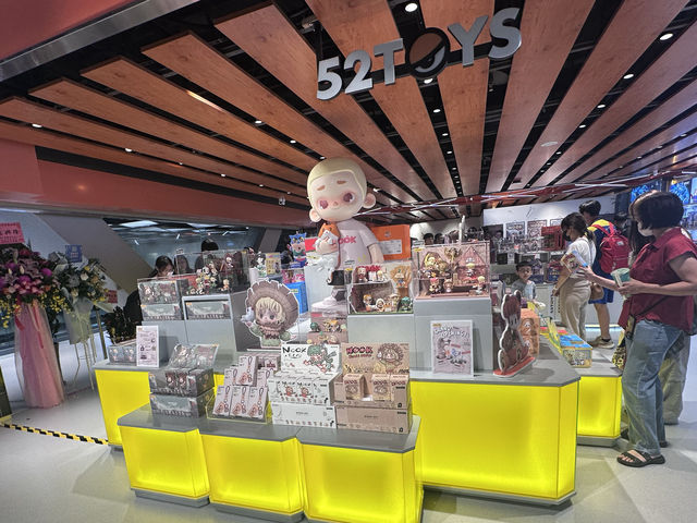 🎁 52TOYS | 台湾初の盲盒ショップがオープン！