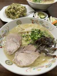 【北九州グルメ】楽しいご夫婦が営まれる人気のラーメン屋さん🍜
