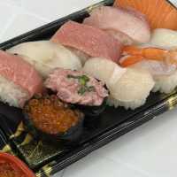 安すぎる‼️‼️寺泊魚の市場通り