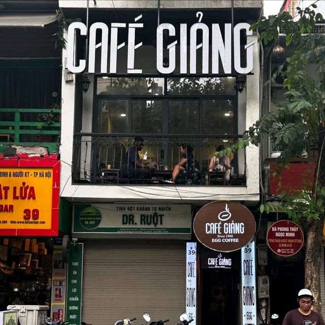 Cafe Giảng (Hanoi)