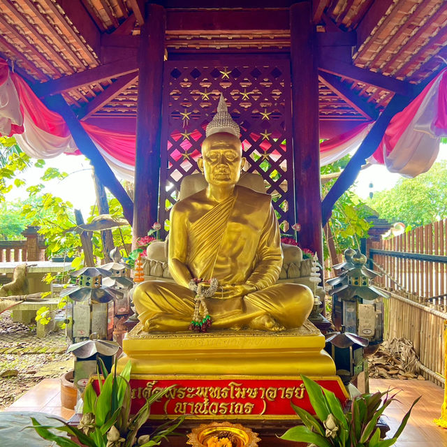 วัดอุทกเขปสีมาราม พนัสนิคม