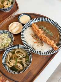 전대후문 카레맛집을 찾는다면,백소정을 추천드려요