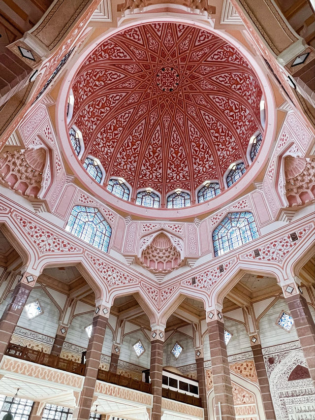 Beautiful Pink Mosque🩷