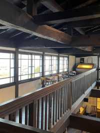【山梨 冬の日帰り旅】  古民家風の老舗ワイナリー ティスティング、工場見学あり