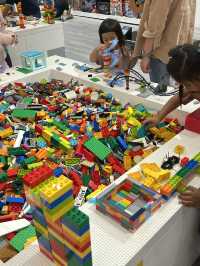จะวัยไหนก็ยังรัก Lego 🩷 @One Bangkok