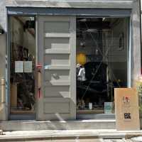 Cozy Coffee Break at SR Coffee Roaster & Bar in Nihonbashi