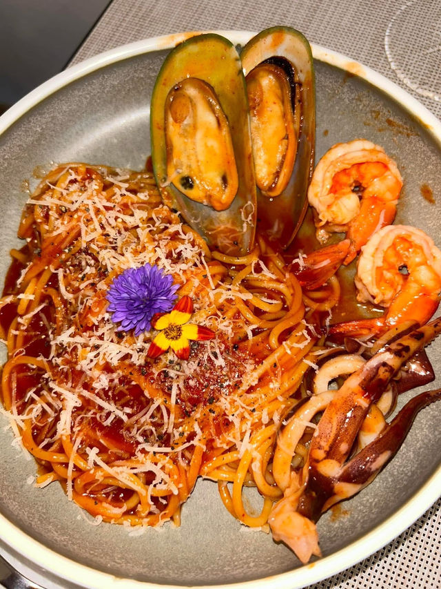  Mana restaurant and boutique hotel 