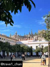 【スペイン🇪🇸セビーリャ、セビリア】オレンジと青空と歴史の美しさ