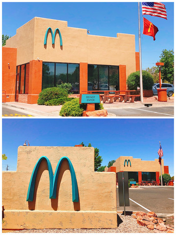 USA /セドナ】世界にココだけ！青いロゴマークで話題の＊マクドナルド