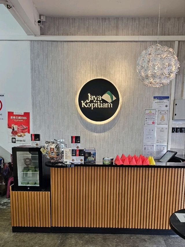 Jaya Kopitiam – A Local Breakfast Haven