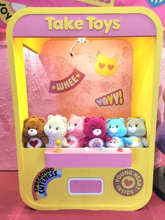 Siam Center x Take Toys มีแต่ของน่ารัก